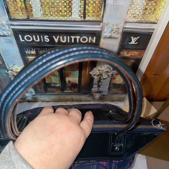 Coach Signature Tartan Plaid Tote – Style F20109 - Picture 7 of 11